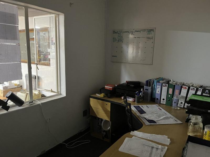 To Let Commercial Property for Rent in Montague Gardens Western Cape